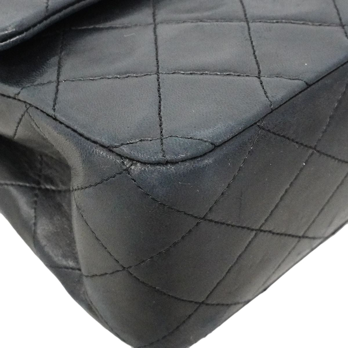 Chanel Shoulder Bag Quilted Lambskin Black Gold — view 6