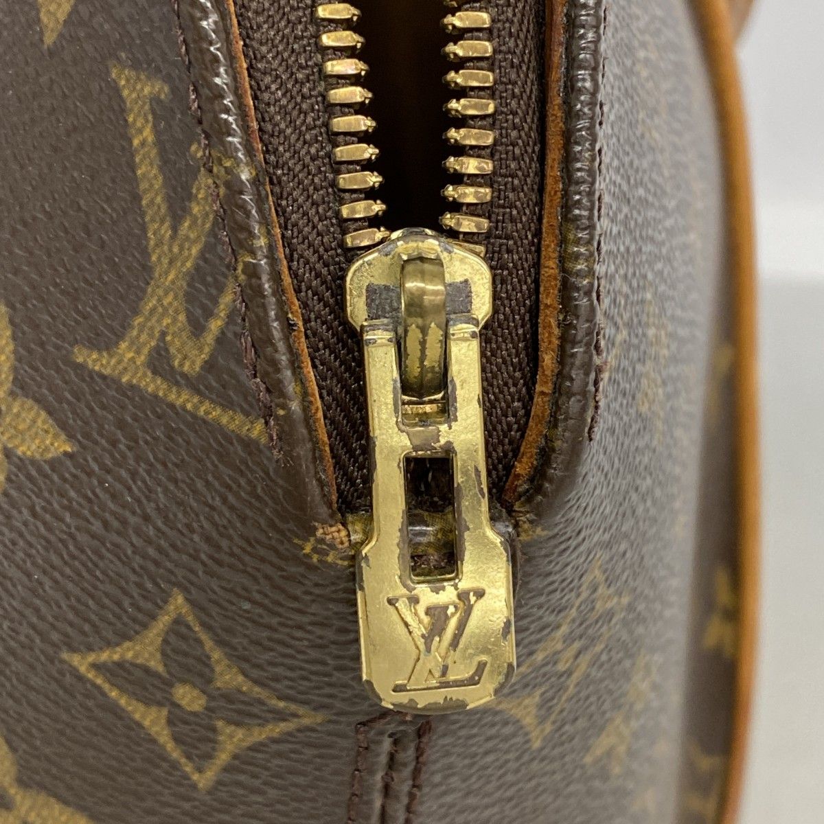 Louis Vuitton Handbag Monogram Ellipse MM Brown — view 8