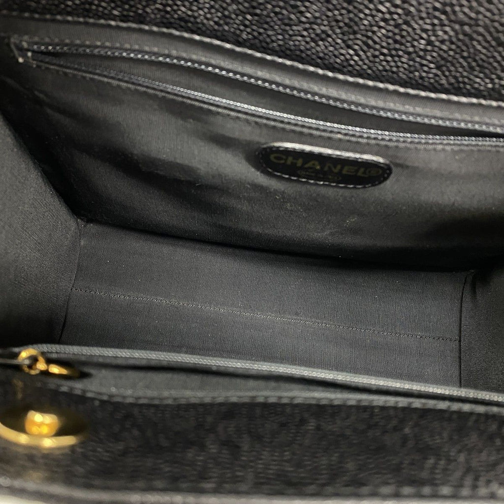 Chanel Tote Caviar Leather Black Gold — view 4