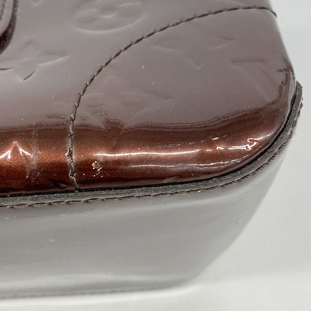 Louis Vuitton Shoulder Bag Vernis Rosewood Avenue Amarante — view 6