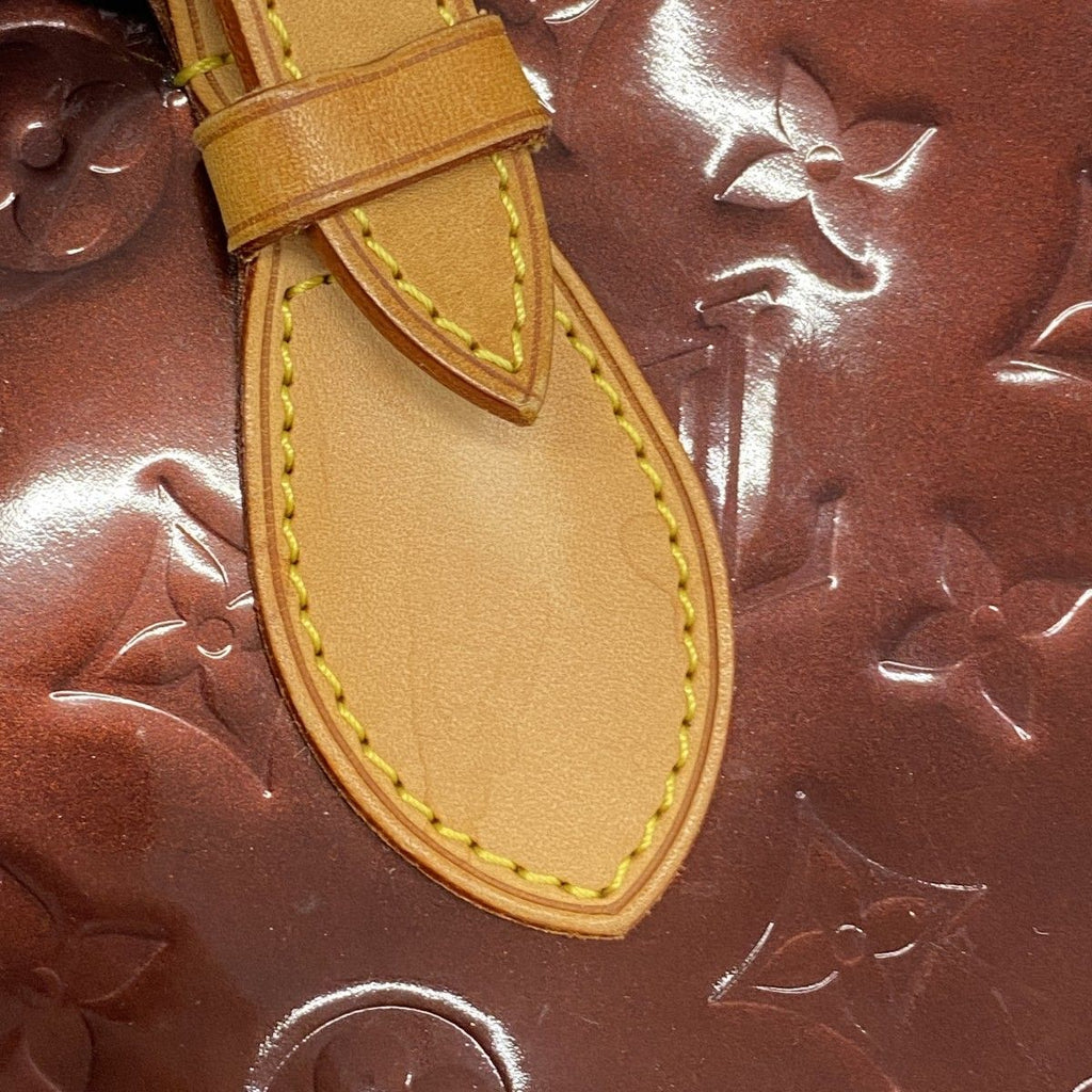 Louis Vuitton Shoulder Bag Vernis Rosewood Avenue Amarante — view 9