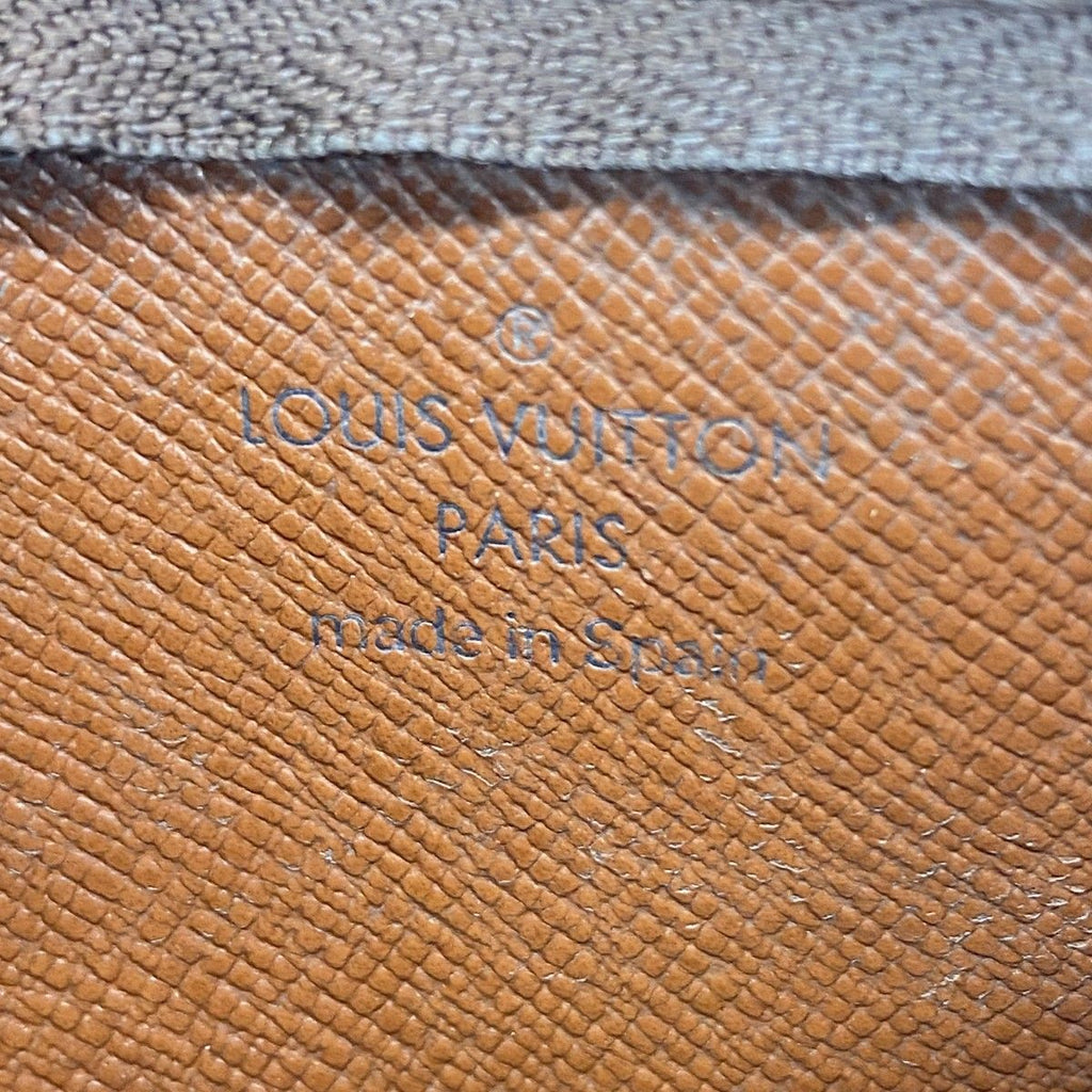 Louis Vuitton Coin Case Monogram Pochette Cles Brown — view 4