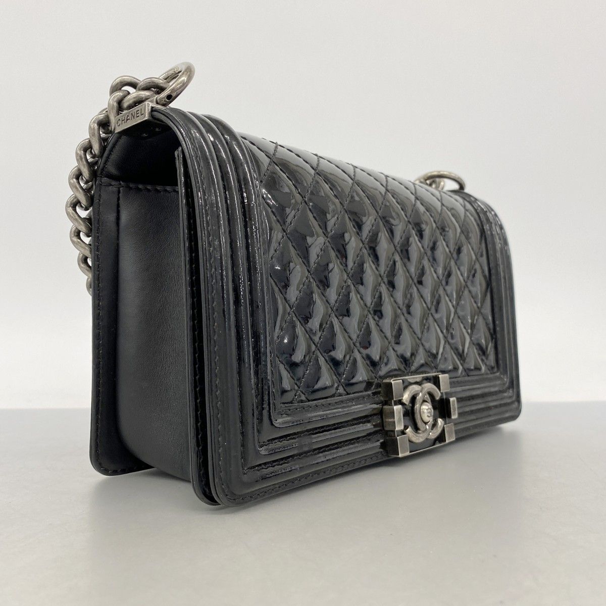 Chanel Shoulder Bag Boy Patent Leather Black Silver — view 2