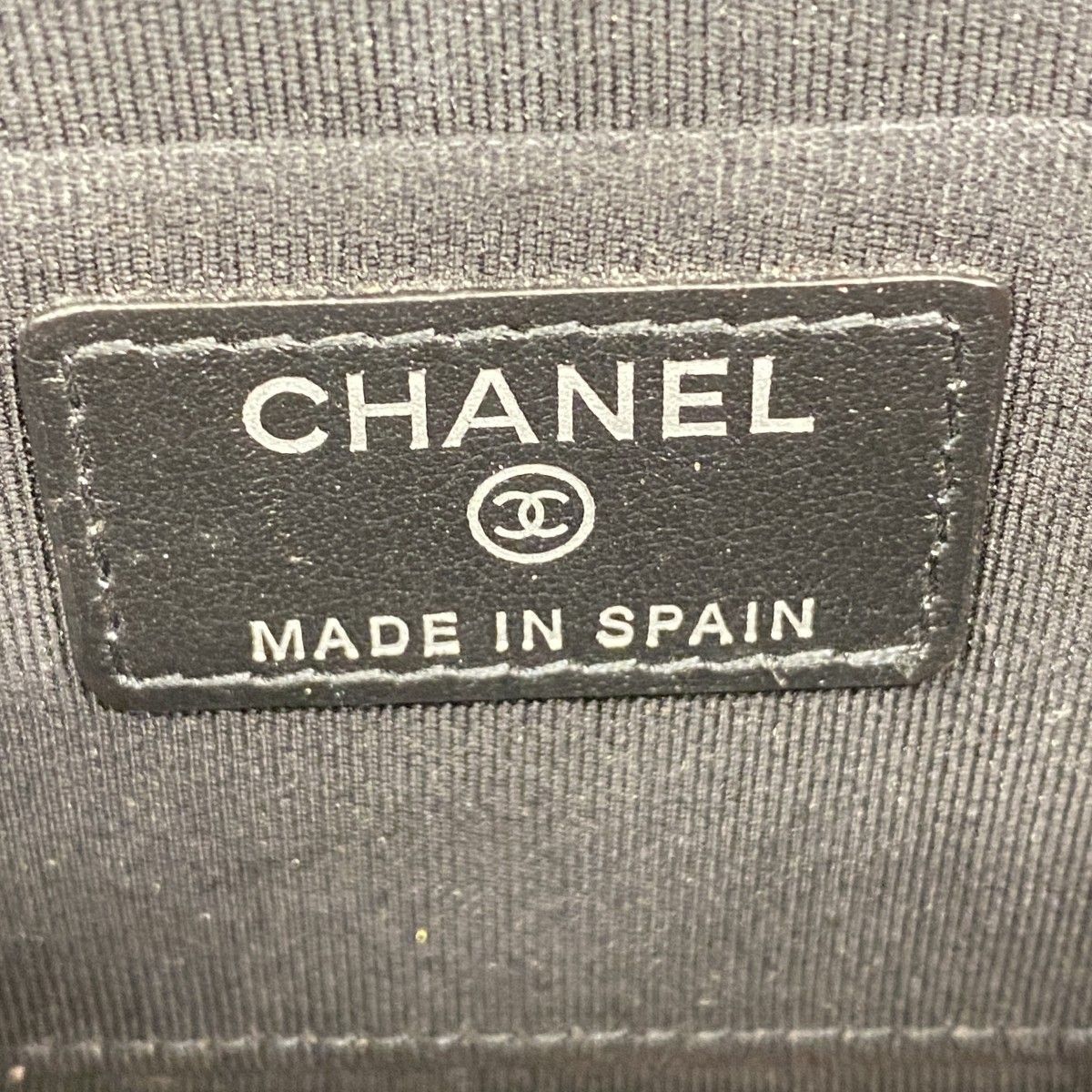 Chanel Wallet Boy Stitch Lambskin Black Silver — view 4