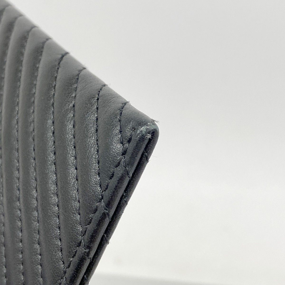 Chanel Wallet Boy Stitch Lambskin Black Silver — view 7