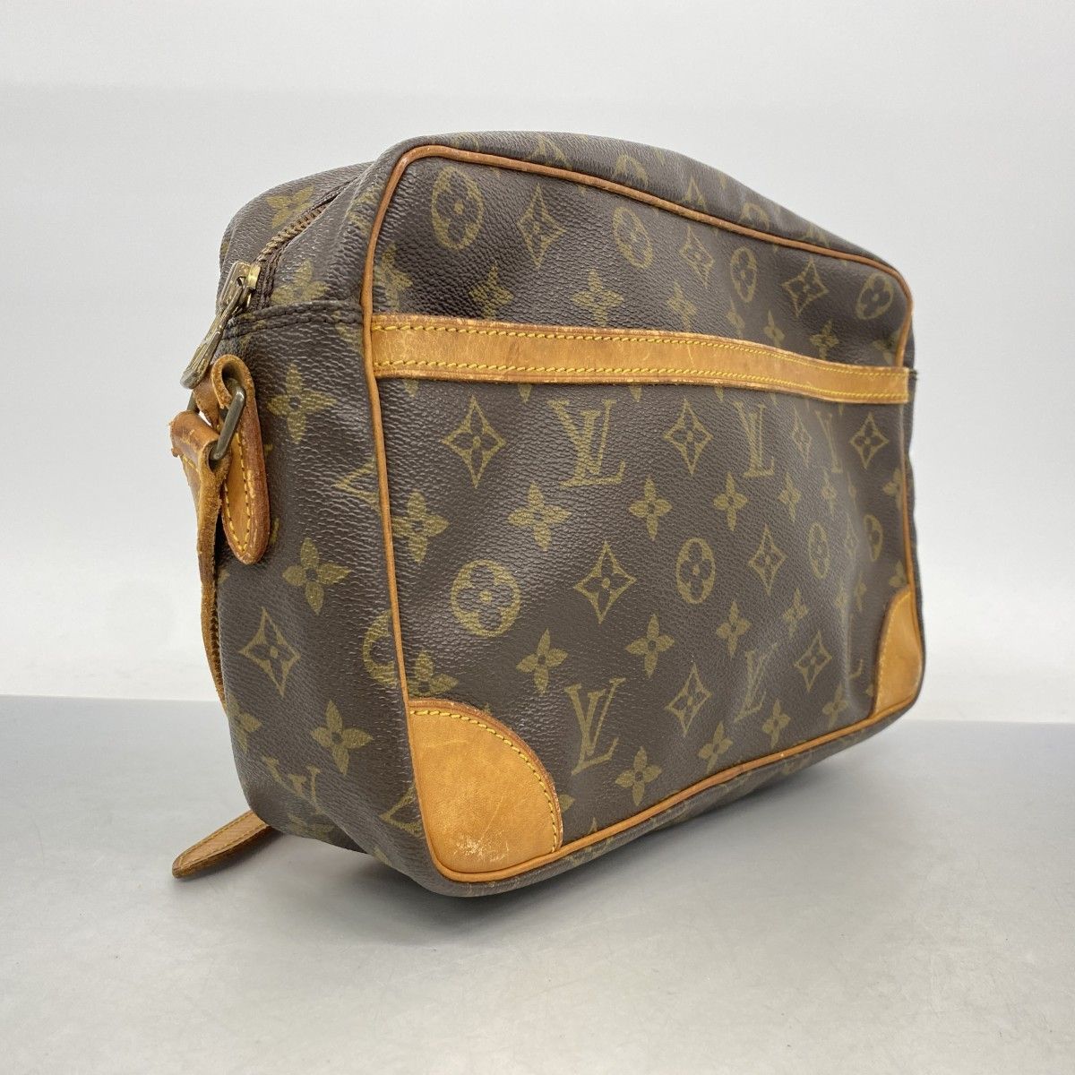 Louis Vuitton Shoulder Bag Monogram Trocadero 30 Brown — view 2