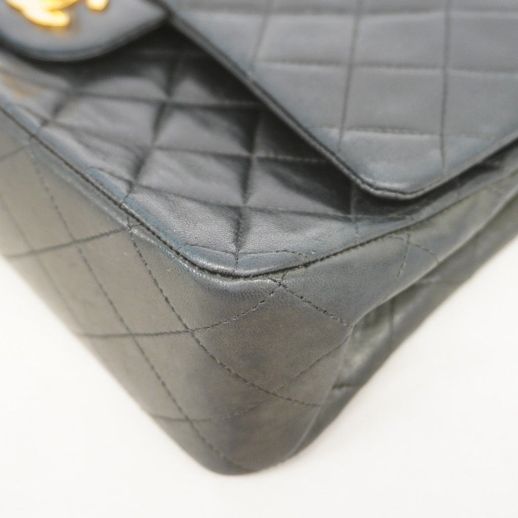 Chanel Shoulder Bag Quilted Lambskin Black Gold — view 6