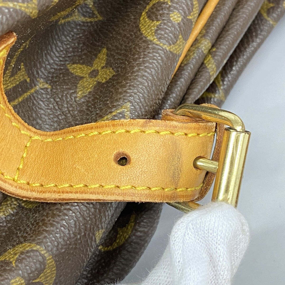 Louis Vuitton Shoulder Bag Monogram Saumur 35 Brown — view 8