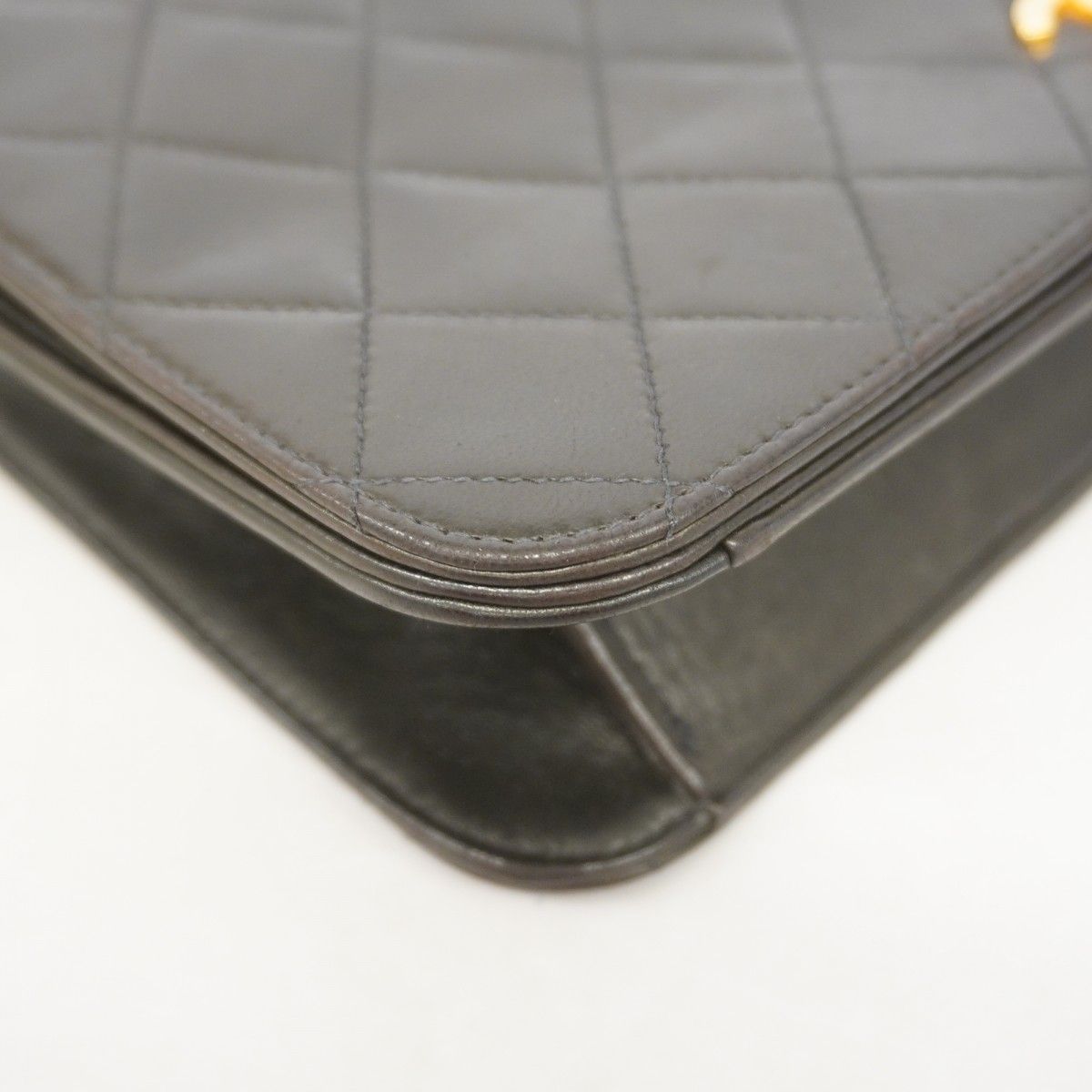 Chanel Shoulder Bag Quilted Lambskin Black Gold — view 6