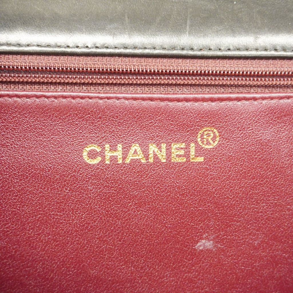 Chanel Shoulder Bag Quilted Lambskin Black Gold — view 5