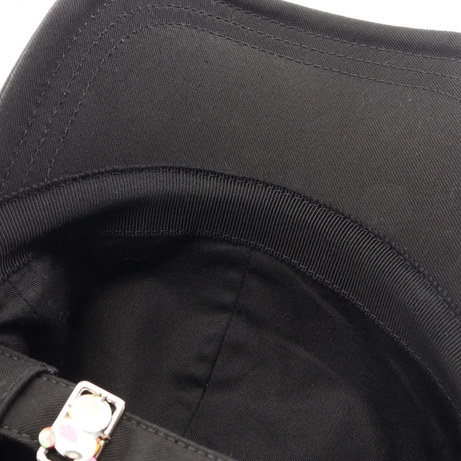 Louis Vuitton Cap LV TM Super Flat — view 8