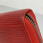 Louis Vuitton Wallet Epi Zippy Organizer Rouge — view 5