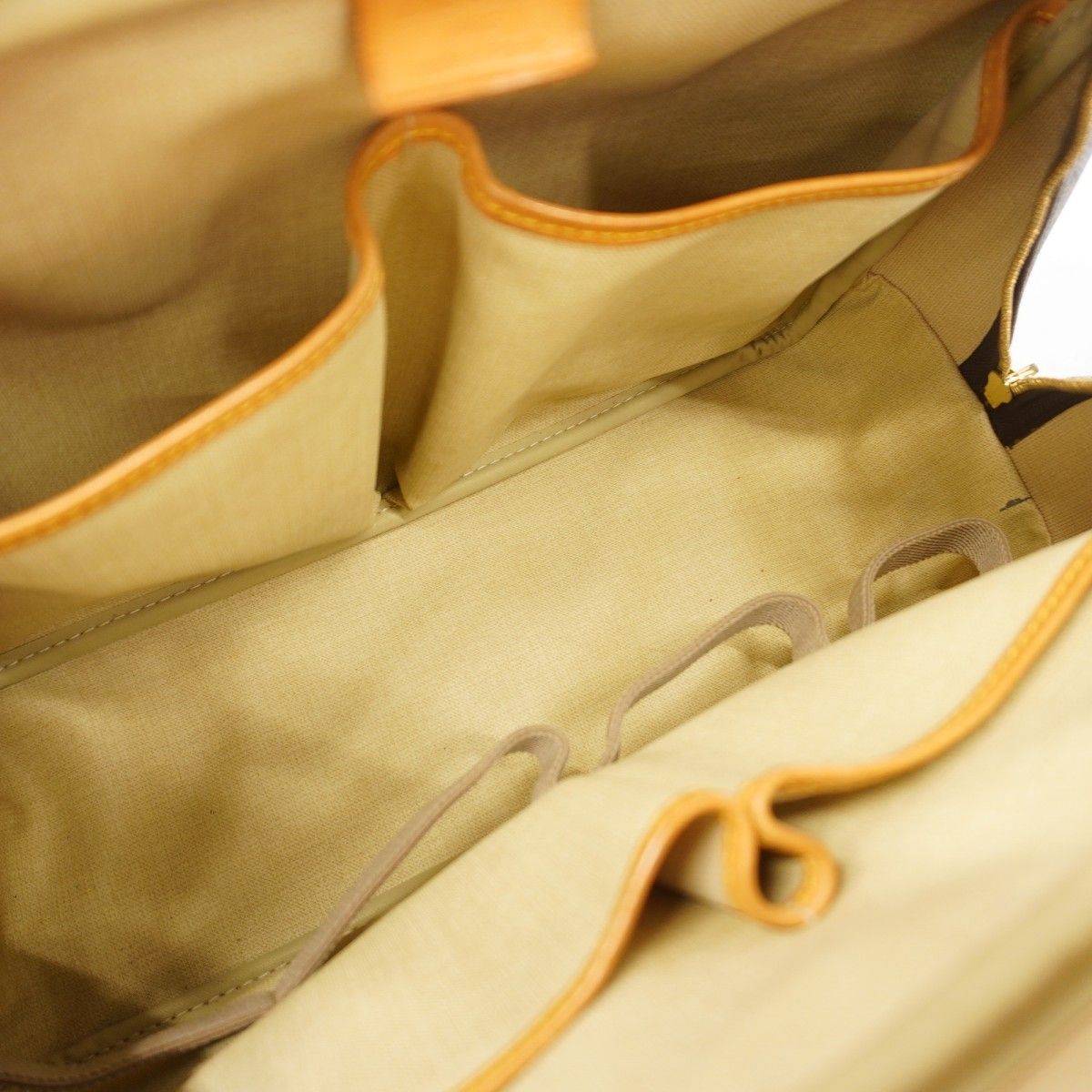 Louis Vuitton Handbag Monogram Deauville Brown — view 4