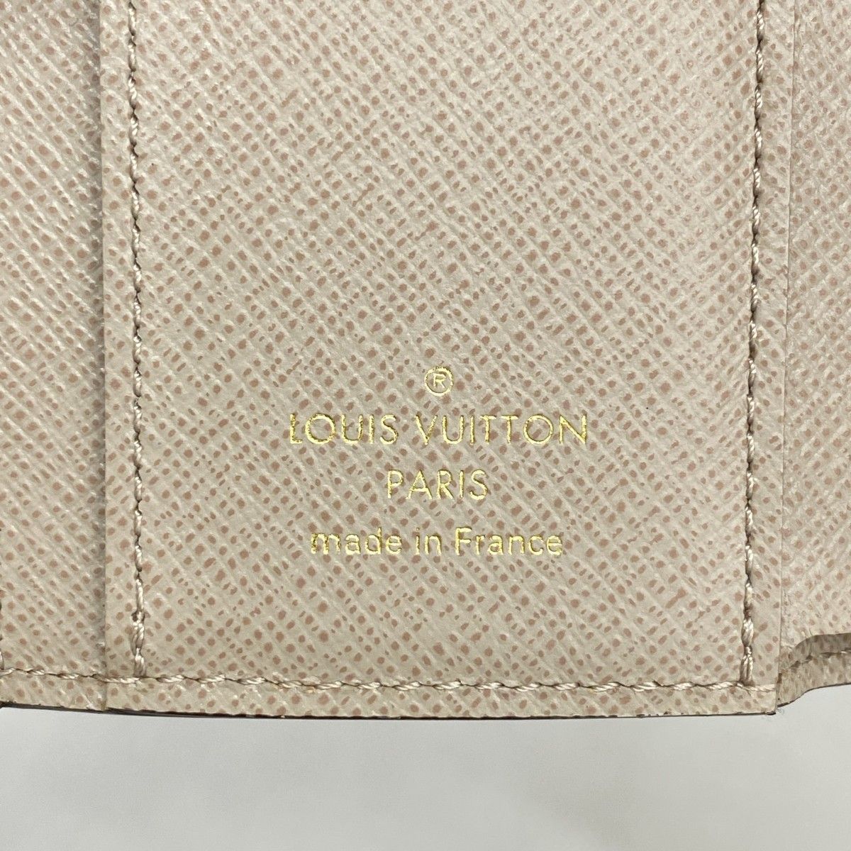 Louis Vuitton Trifold Wallet Epi Portefeuille Twist Compact XS Galle — view 4