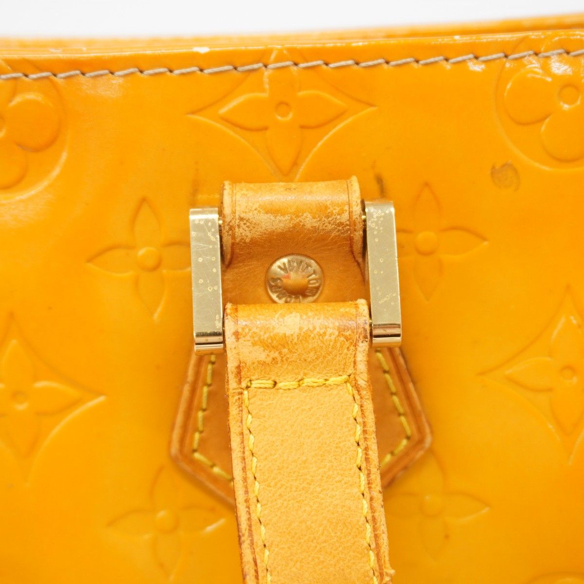 Louis Vuitton Tote Vernis Houston Beige — view 9