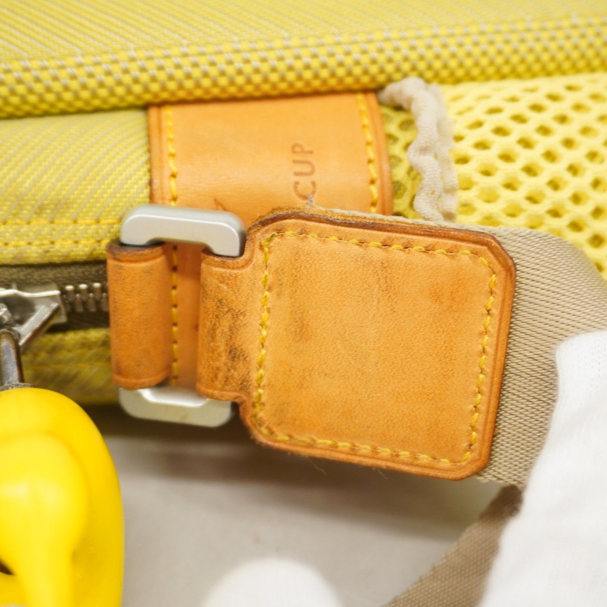 Louis Vuitton Shoulder Bag Damier Jean LV Cup Weatherly Yellow — view 8