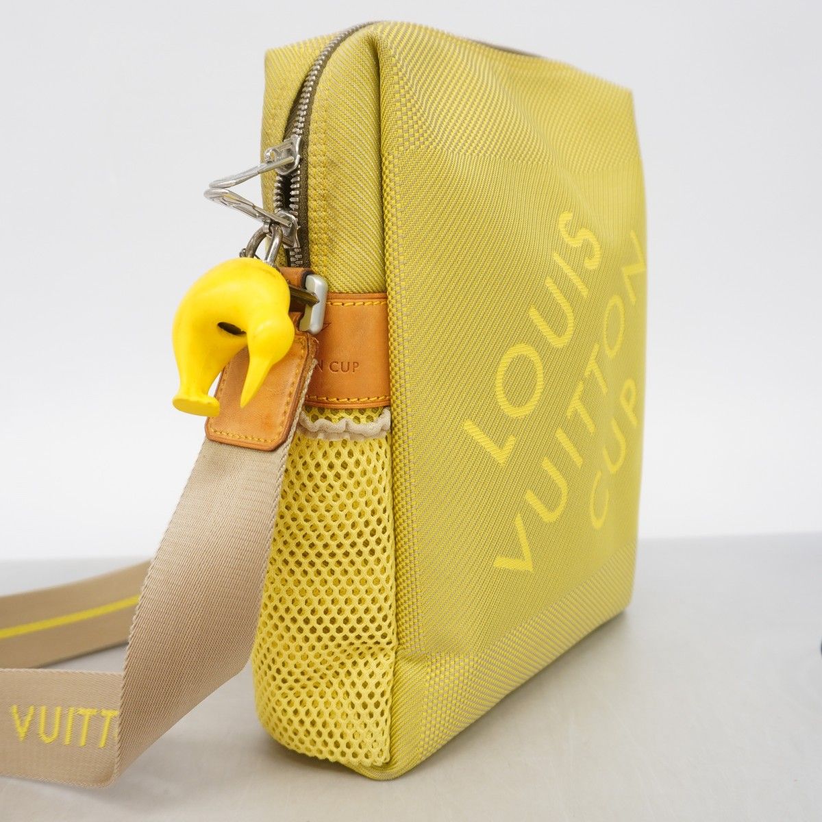 Louis Vuitton Shoulder Bag Damier Jean LV Cup Weatherly Yellow — view 2