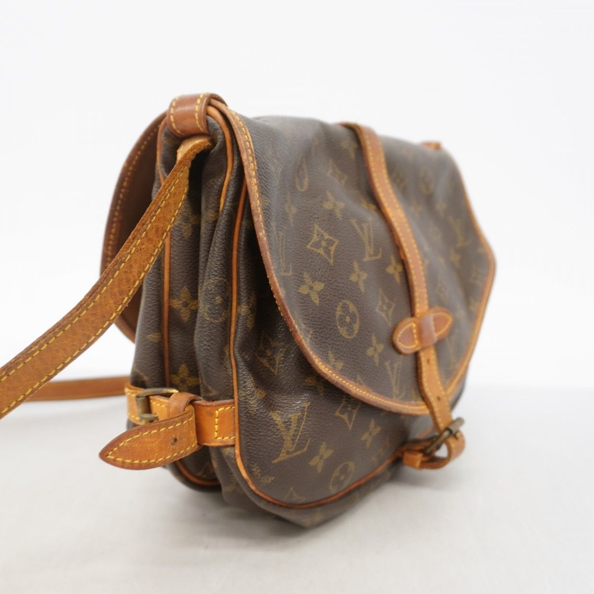 Louis Vuitton Shoulder Bag Monogram Saumur 30 Brown — view 2