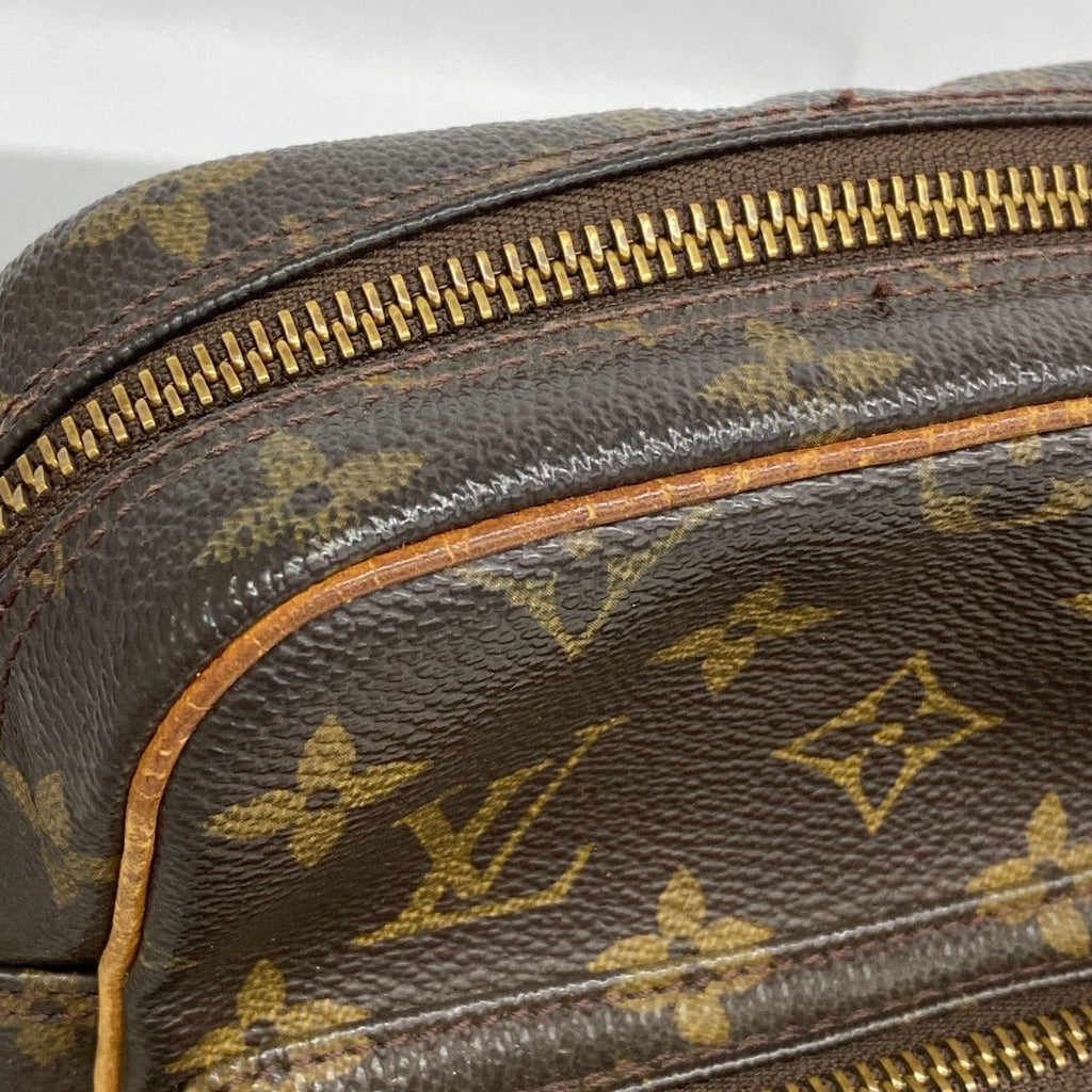 Louis Vuitton Shoulder Bag Monogram Amazon Brown — view 8