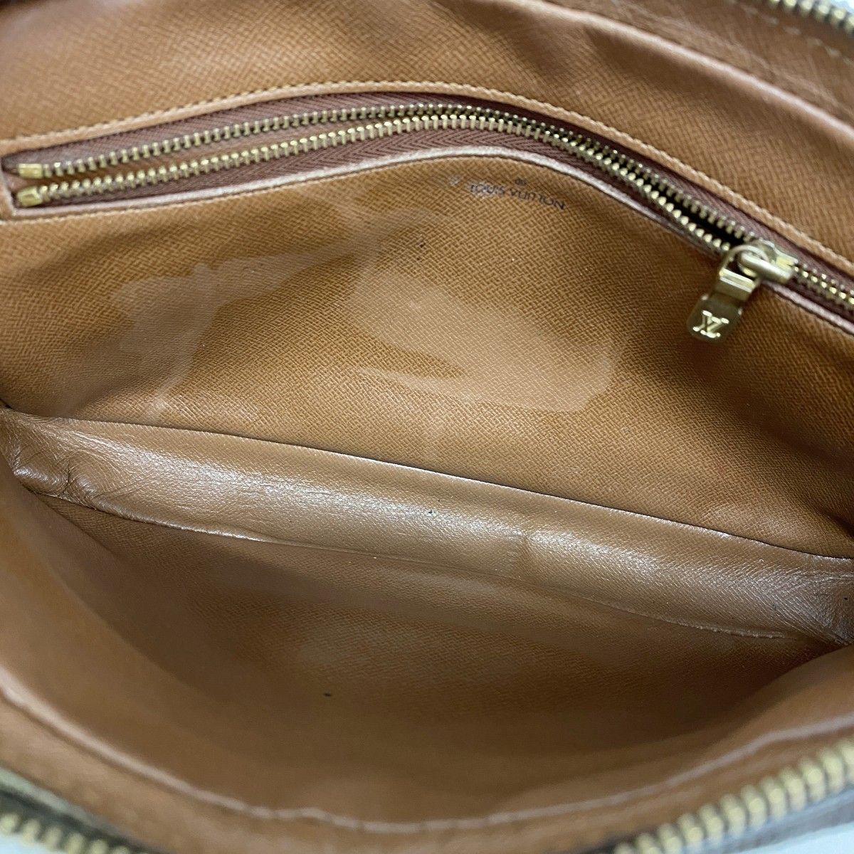 Louis Vuitton Clutch Monogram Marly Dragonne GM Brown — view 4