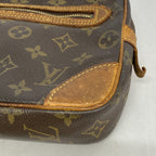 Louis Vuitton Clutch Monogram Marly Dragonne GM Brown — view 6