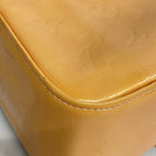 Louis Vuitton Tote Vernis Columbus Rose — view 8