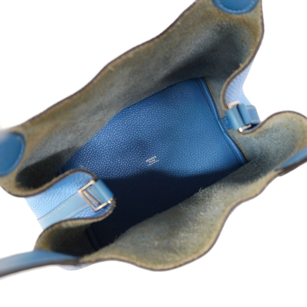 Hermes Handbag Picotin Lock Touch MM Taurillon Clemence Swift Blue Paradise — view 4