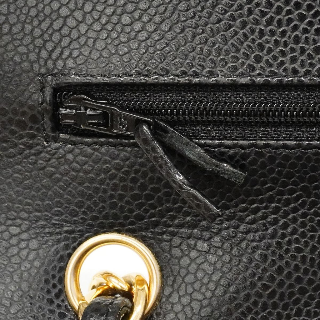 Chanel Shoulder Bag Maxi Quilted Caviar Leather Black Gold — view 9