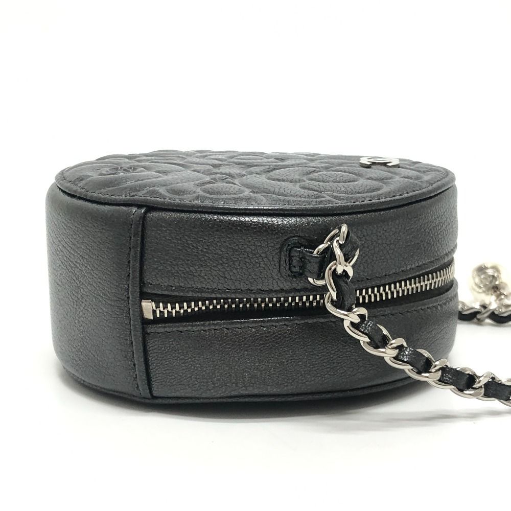 Chanel Shoulder Bag Camellia CC Logo Unknown Leather Gray — view 4