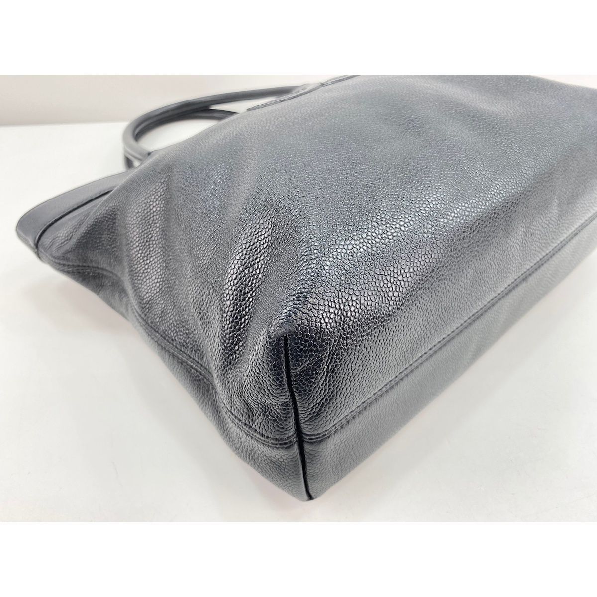 Chanel Tote Black — view 8