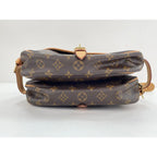 Louis Vuitton Shoulder Bag Saumur 30 — view 6