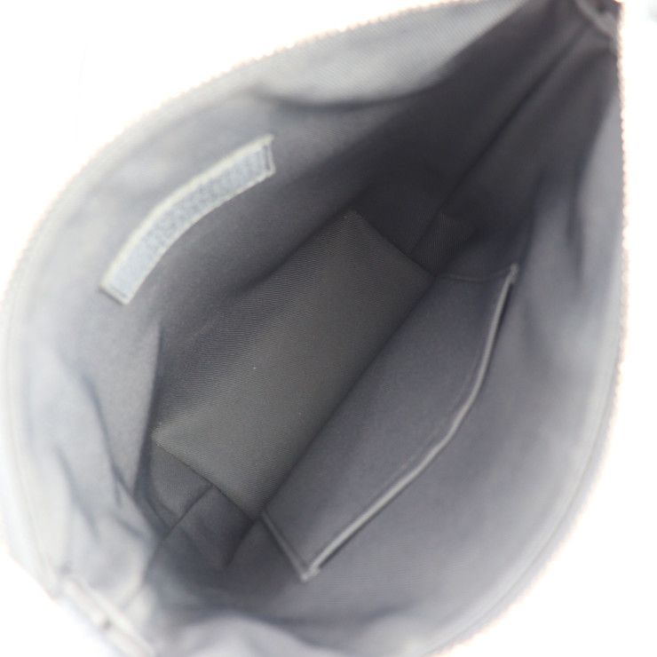 Louis Vuitton Climbing Hobo Cruiser PM Shoulder Bag Taurillon Leather Gray — view 6