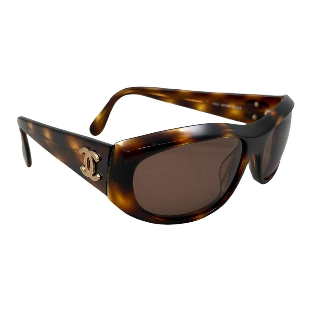 Chanel Sunglasses CC Logo Tortoiseshell Brown Gold Eyewear — view 2