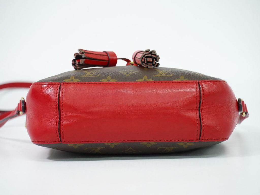 Louis Vuitton LV Saintonge Monogram Shoulder Bag Pochette Brown Coquelicot — view 3