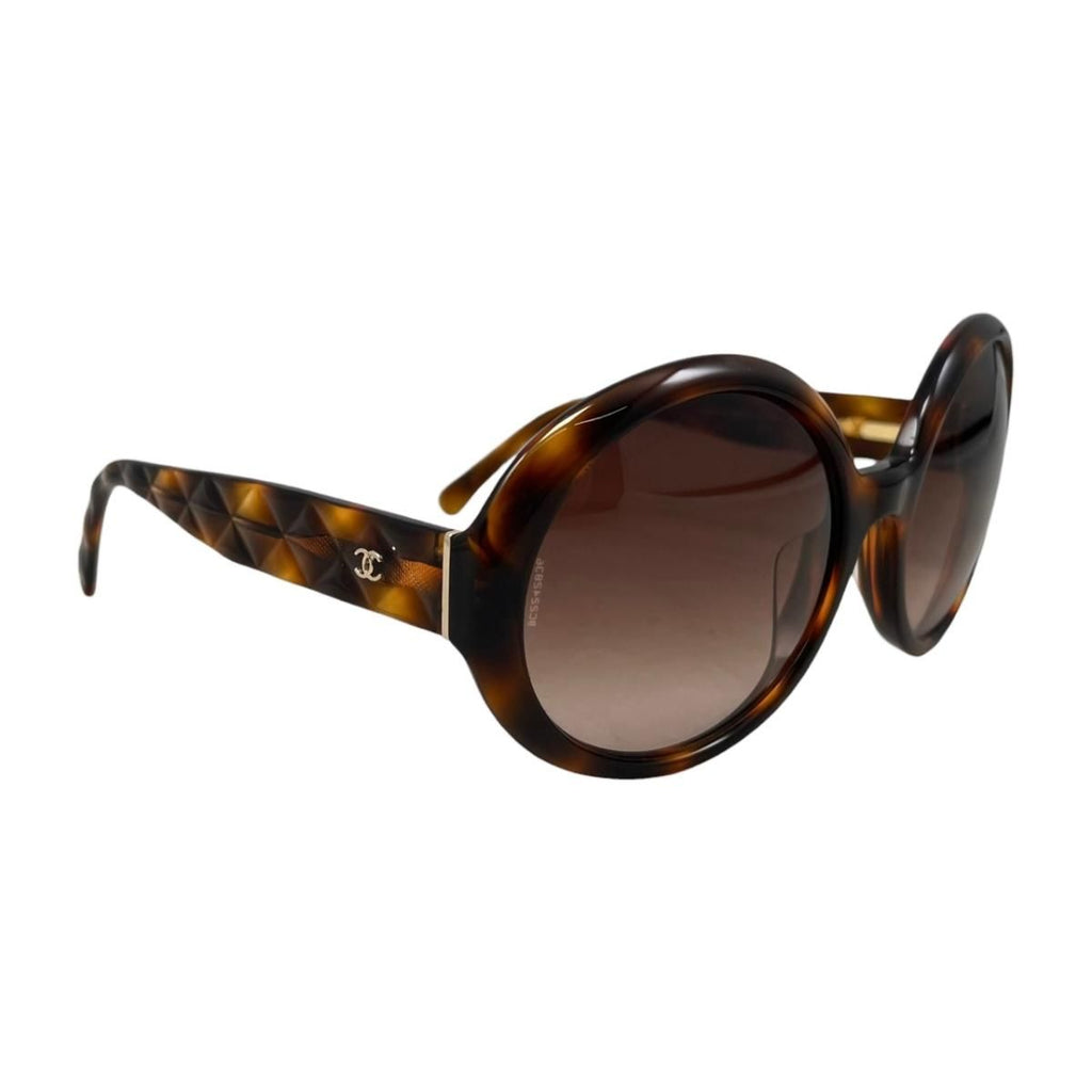 Chanel Sunglasses Quilted CC Logo Tortoiseshell Brown Gold Eyewear — view 2