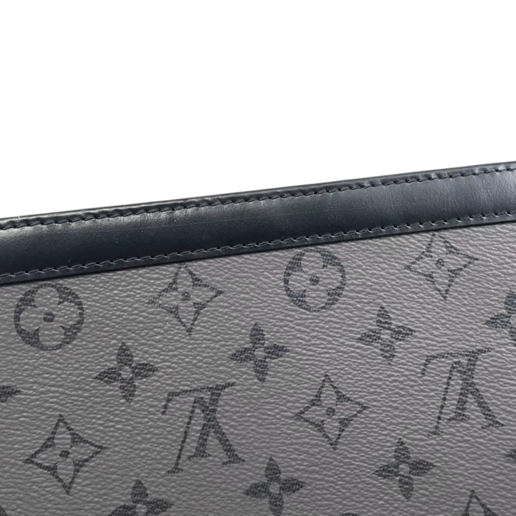 Louis Vuitton Clutch Pochette Voyage Monogram Eclipse Reverse Gray — view 9