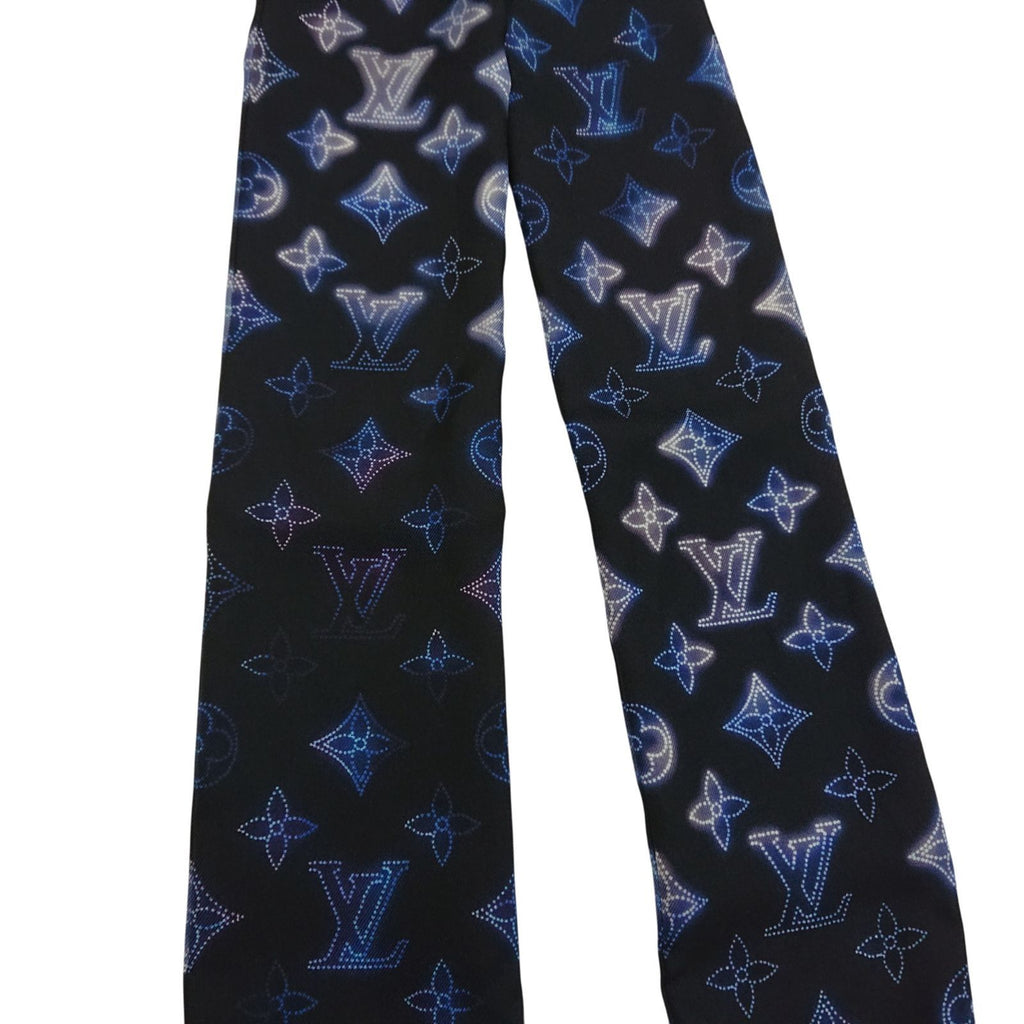 Louis Vuitton Monogram Manahi Bandeau Scarf Black Silk — view 5