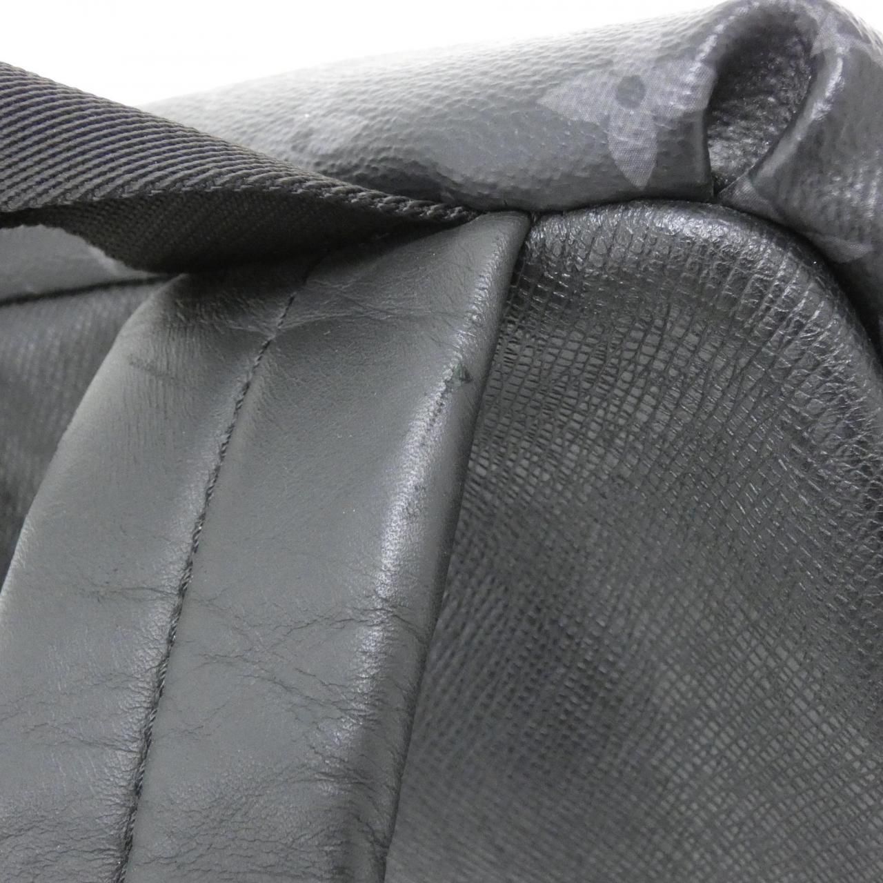 Louis Vuitton Taiga Lama Discovery Backpack — view 7