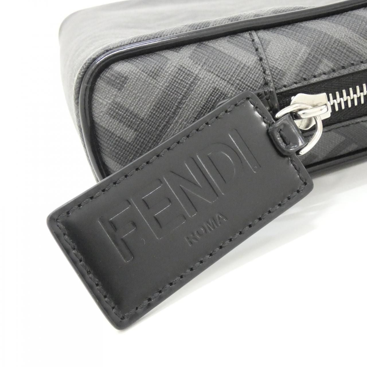 Fendi Aglr Pouch Silver — view 4