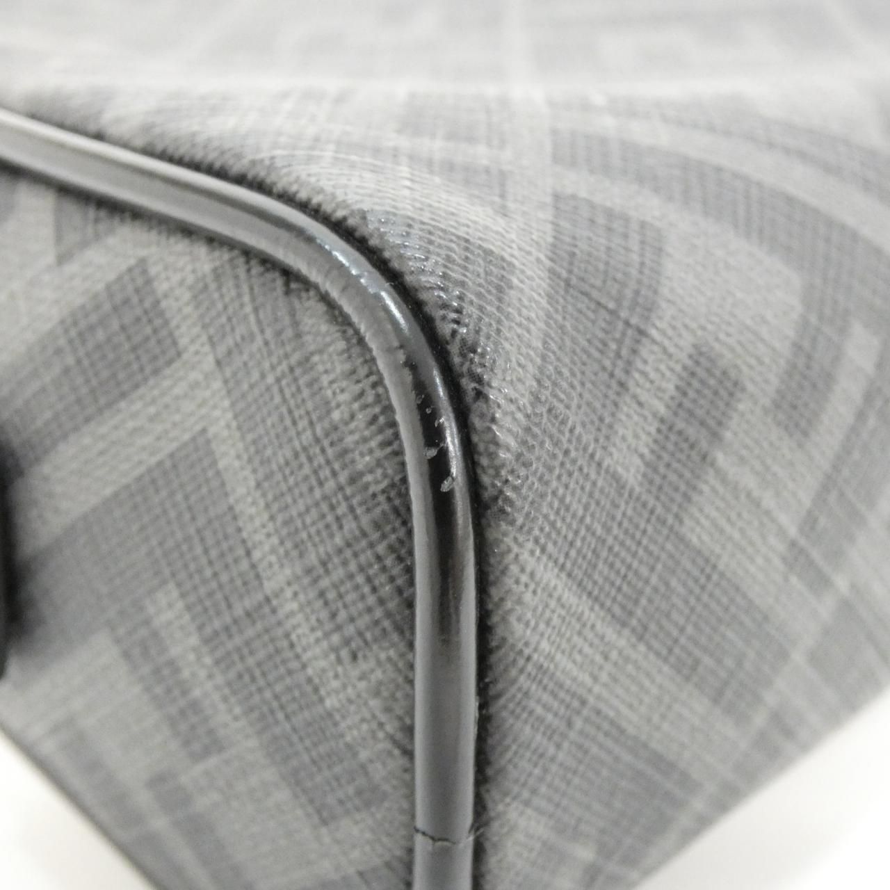 Fendi Aglr Pouch Silver — view 2