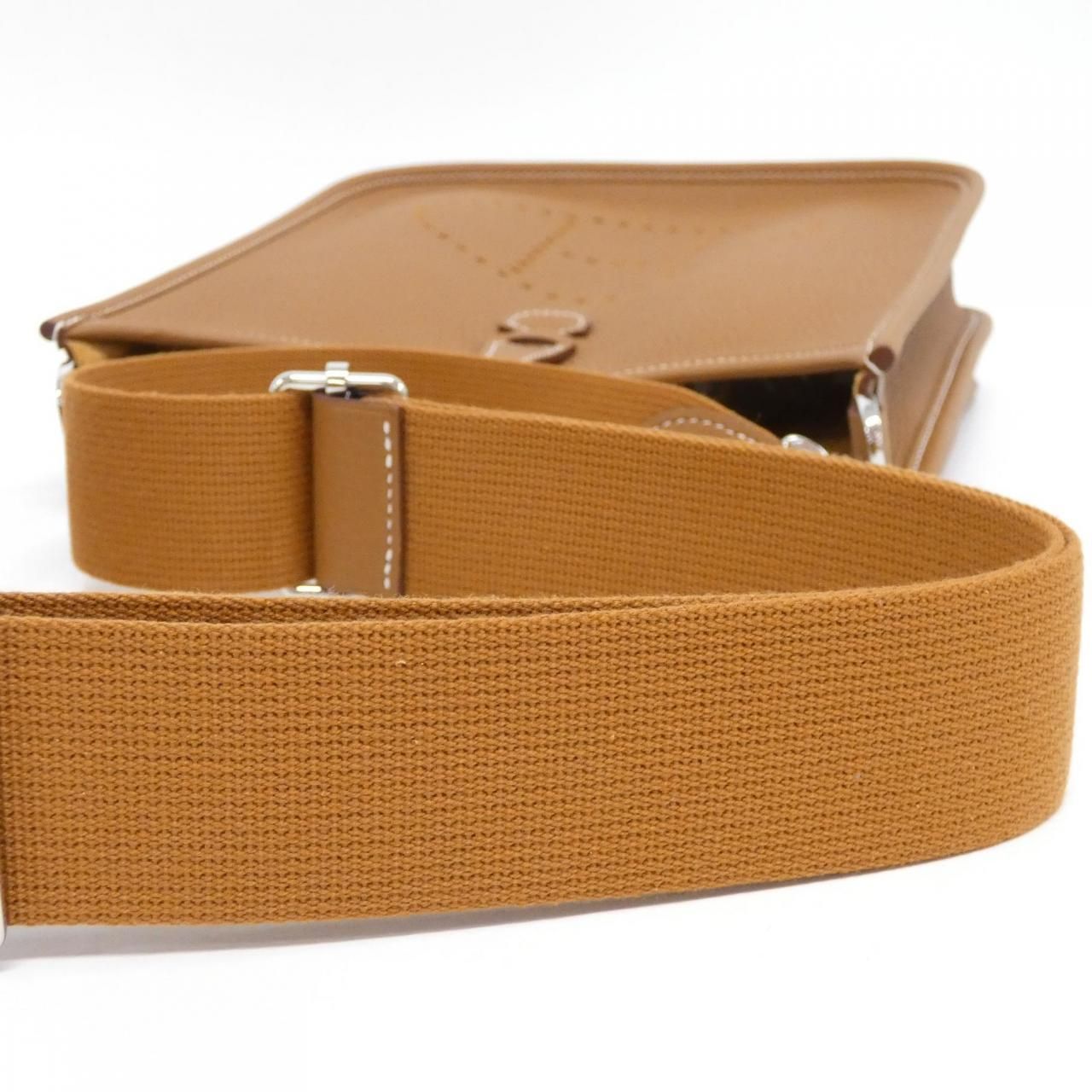 Hermes Evelyne 3 23 Shoulder — view 4