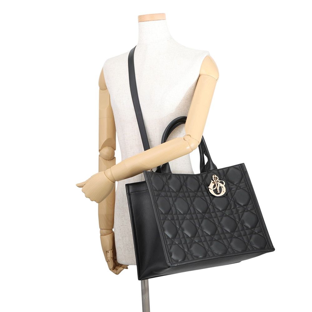 Dior Tote Macro Cannage Book 2-Way Black — view 5