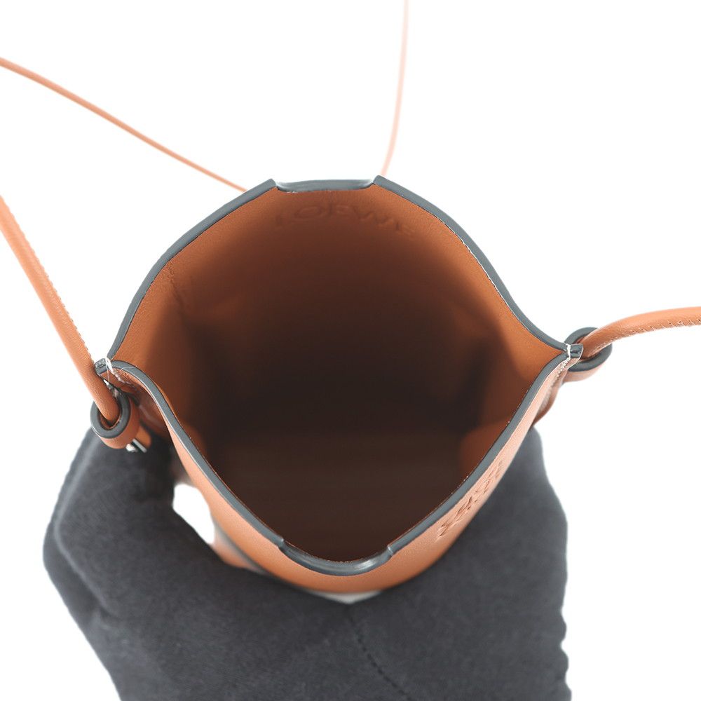 Loewe Pouch Anagram Leather Pochette — view 5