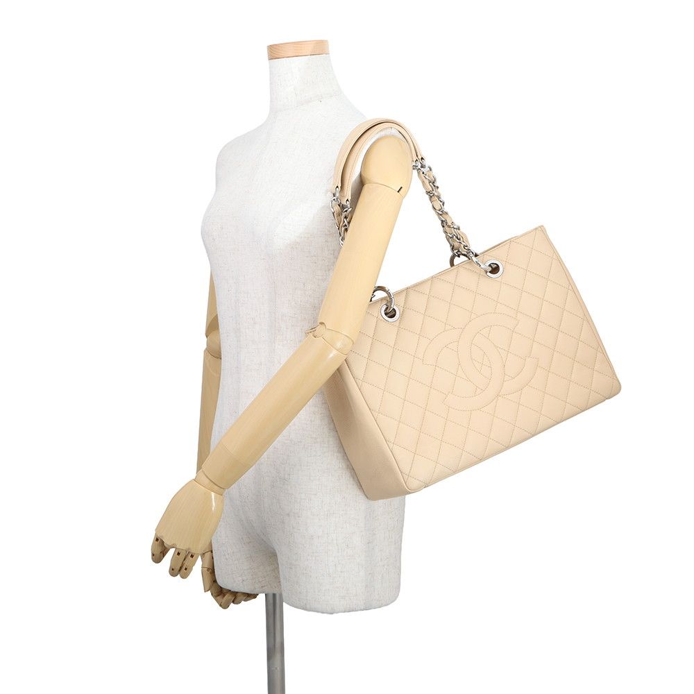 Chanel Chain Tote CC Logo Quilted Grand Shopping GST Caviar Leather — view 4
