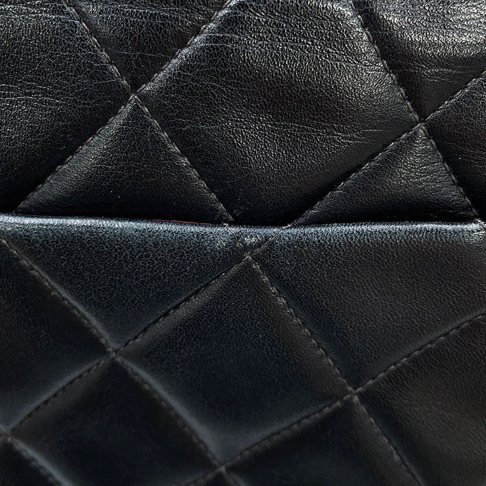 Chanel Chain Shoulder Bag Quilted 33 CC Logo Lambskin Dekamato Black — view 9