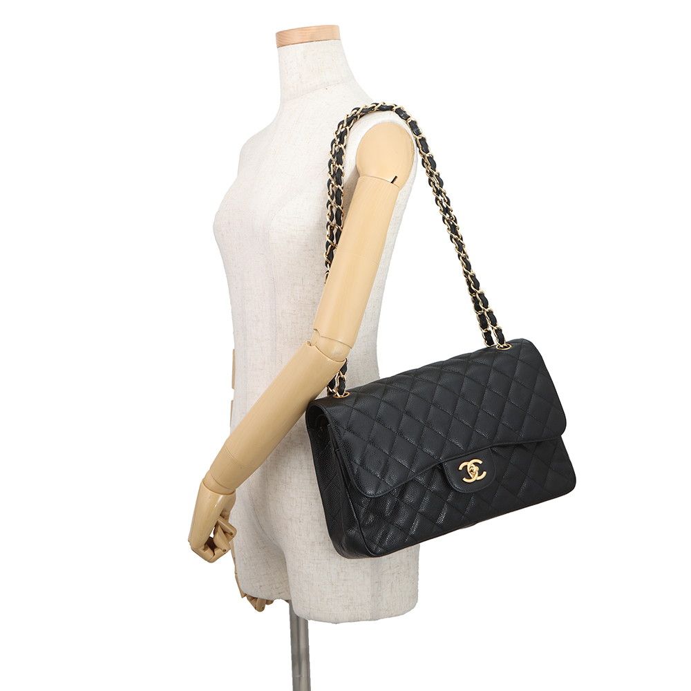 Chanel Chain Shoulder Bag Quilted 30 Caviar Leather CC Logo Black — view 4