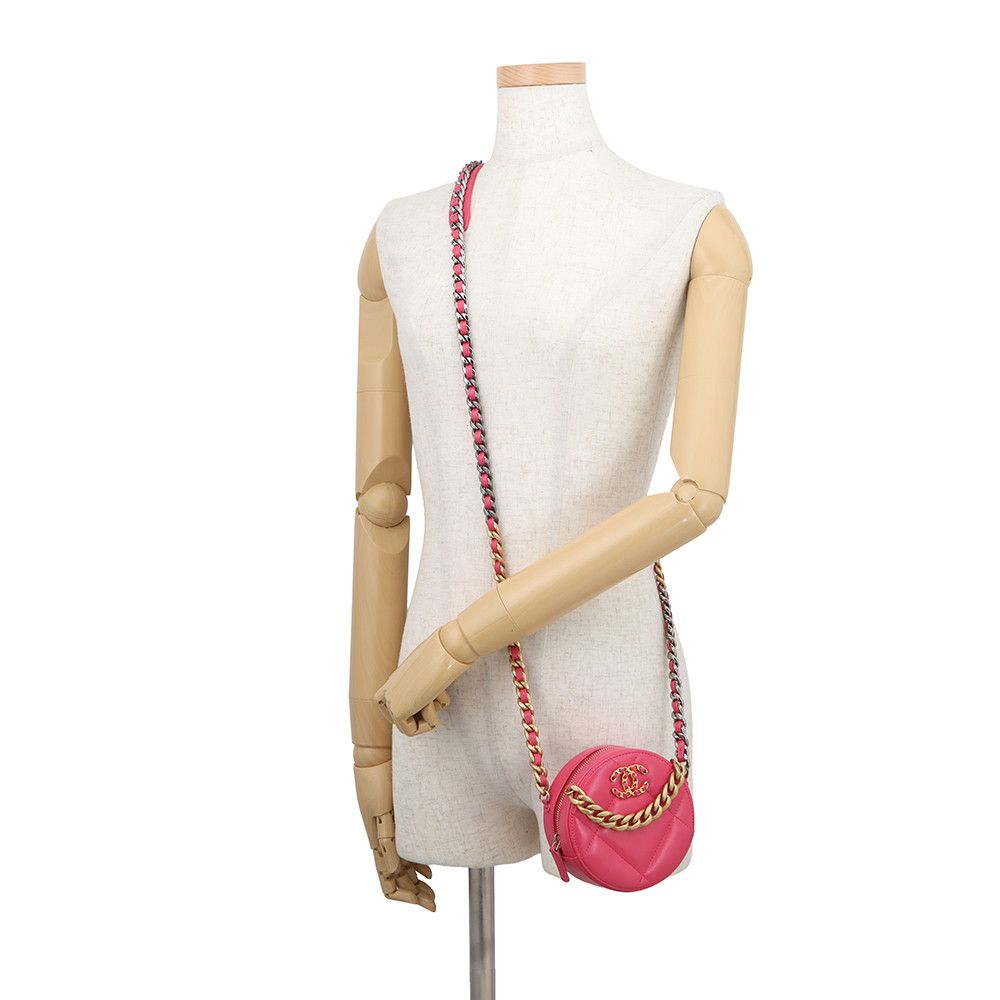 Chanel Chain Shoulder Bag 19 Quilted CC Logo Lambskin