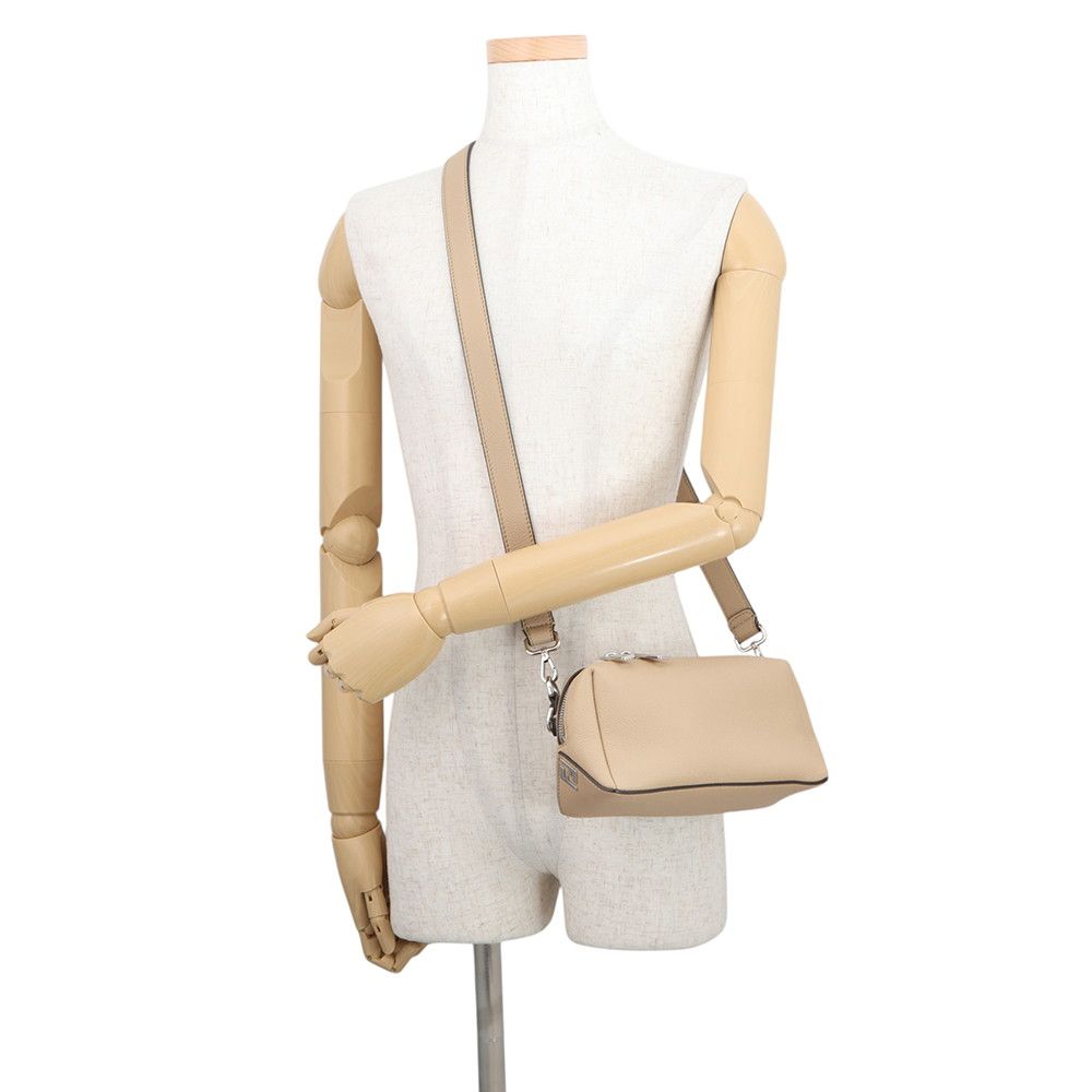Fendi Shoulder Bag Louis Small Grain Calf Leather 2-Way — view 5