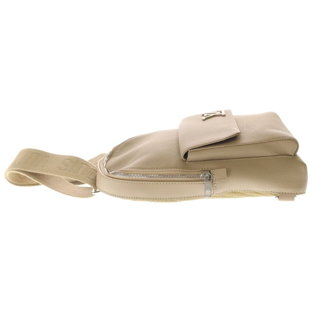 Louis Vuitton LV Aerogram Pilot Sling Bag Beige Leather Silver — view 3