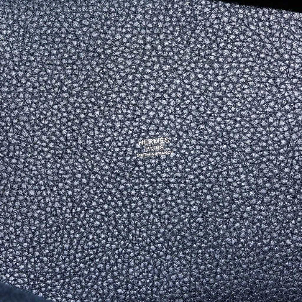 Hermes Picotin Lock MM Taurillon Clemence Gold Handbag Black — view 7